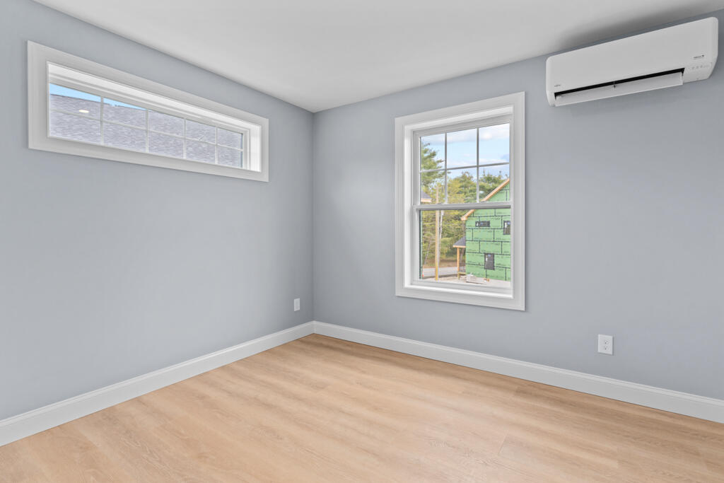 7 Parsonage Road North Yarmouth ME 04097