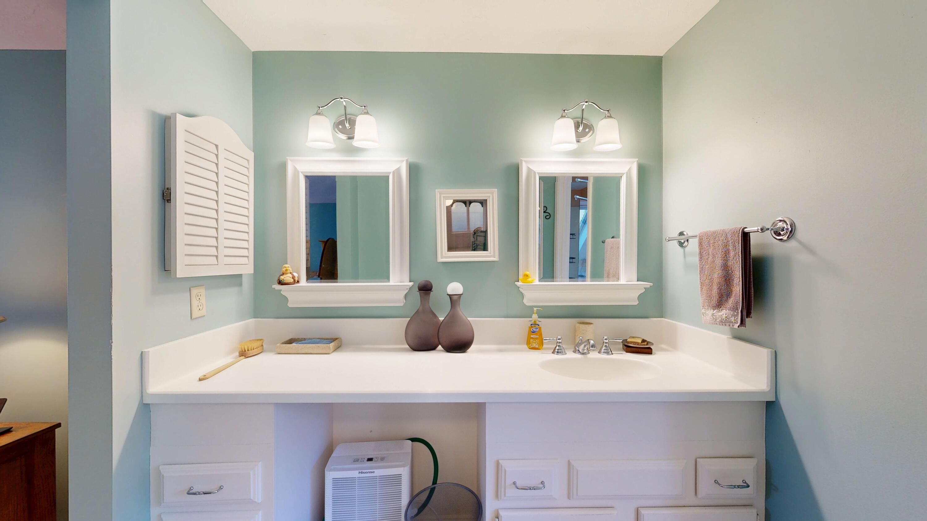 52 Blueberry Cove Road Yarmouth ME 04096