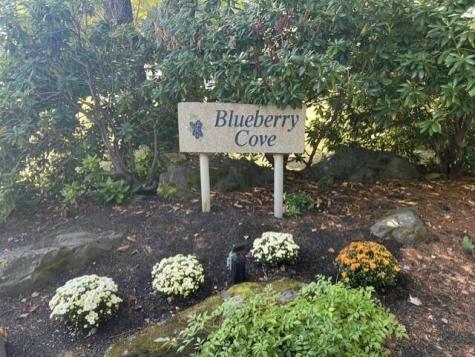 52 Blueberry Cove Road Yarmouth ME 04096