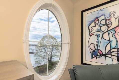 19 Bridge Street Kittery ME 03904