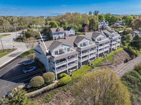 19 Bridge Street Kittery ME 03904