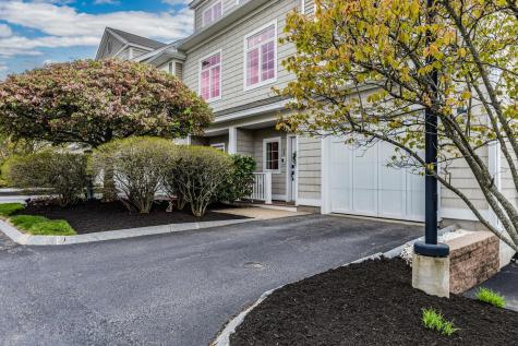 19 Bridge Street Kittery ME 03904