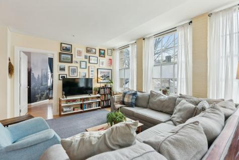 172 Falmouth Street Portland ME 04102