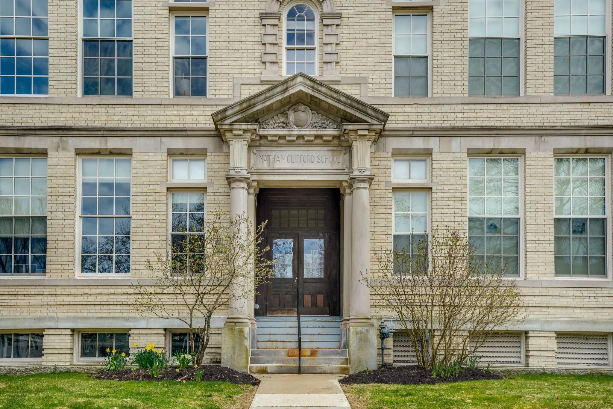 172 Falmouth Street Portland ME 04102