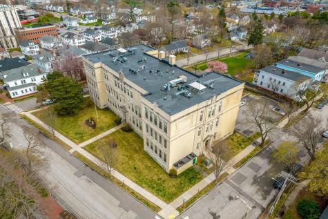 172 Falmouth Street Portland ME 04102