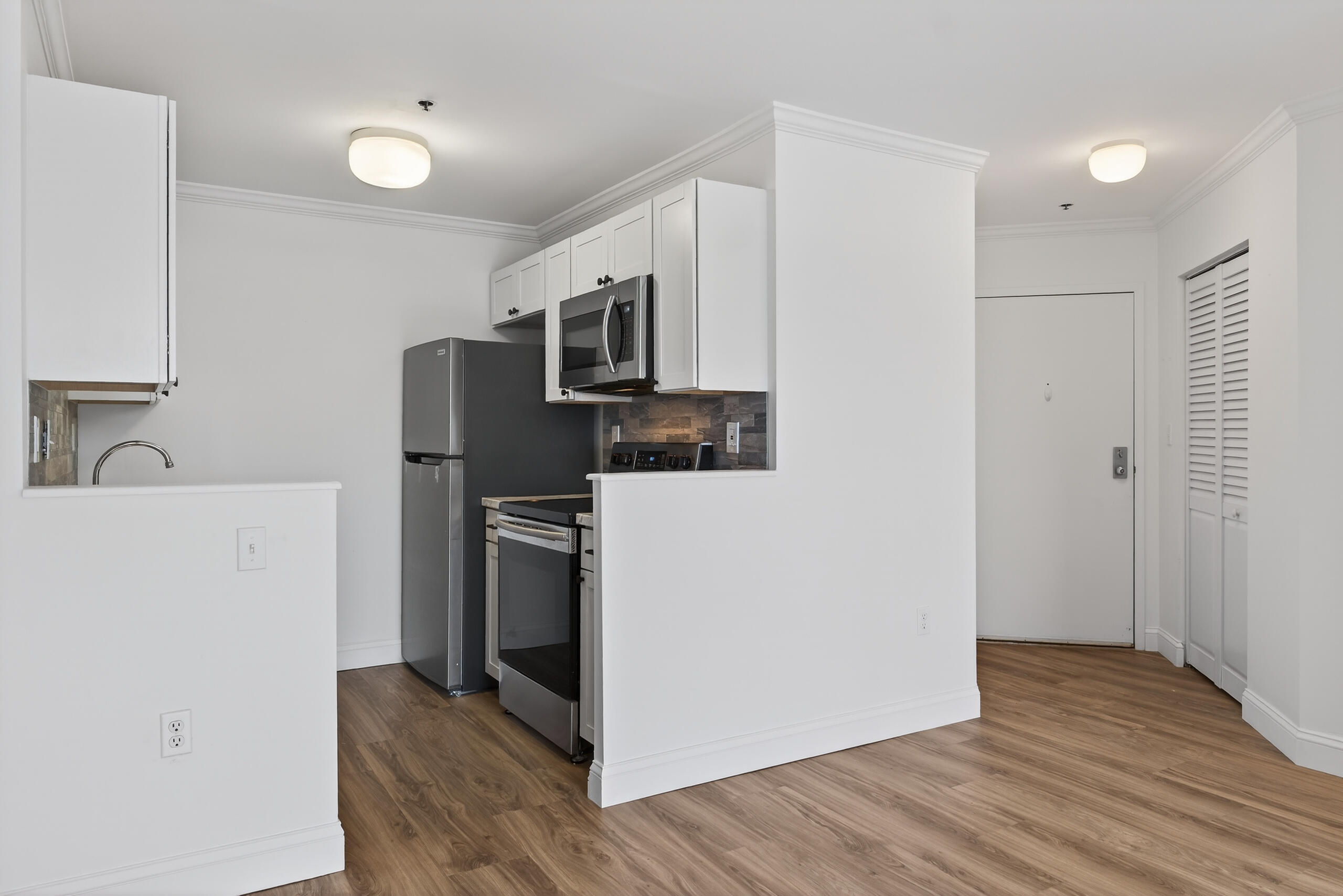 148 Breakwater Drive South Portland ME 04106