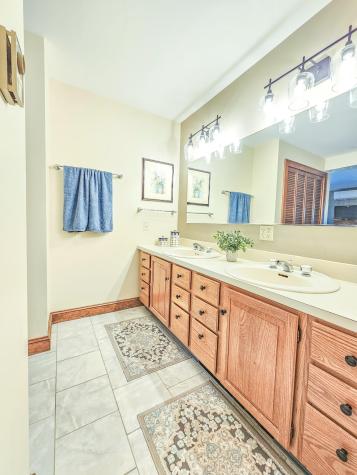 43 Estates Drive Manchester ME 04351