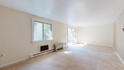 801 Us Route 1, Yorke Woods York ME 03904