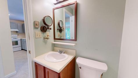 801 Us Route 1, Yorke Woods York ME 03904