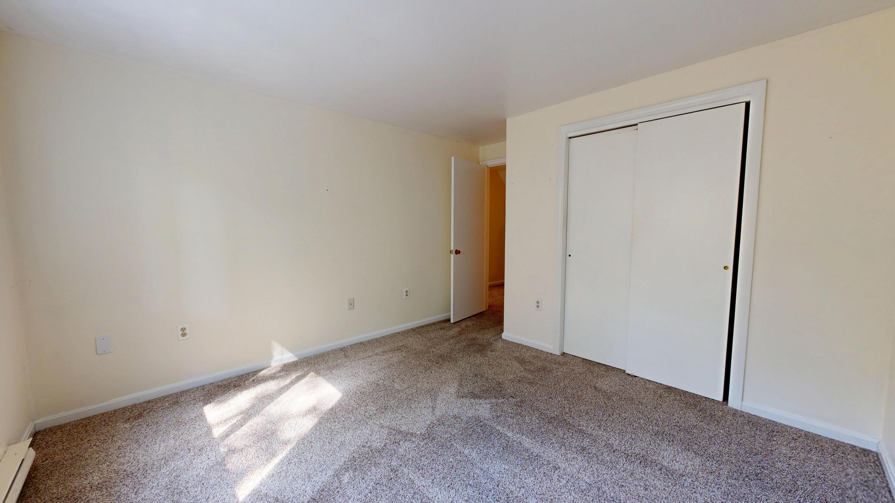 801 Us Route 1, Yorke Woods York ME 03904