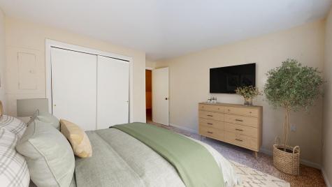 801 Us Route 1, Yorke Woods York ME 03904