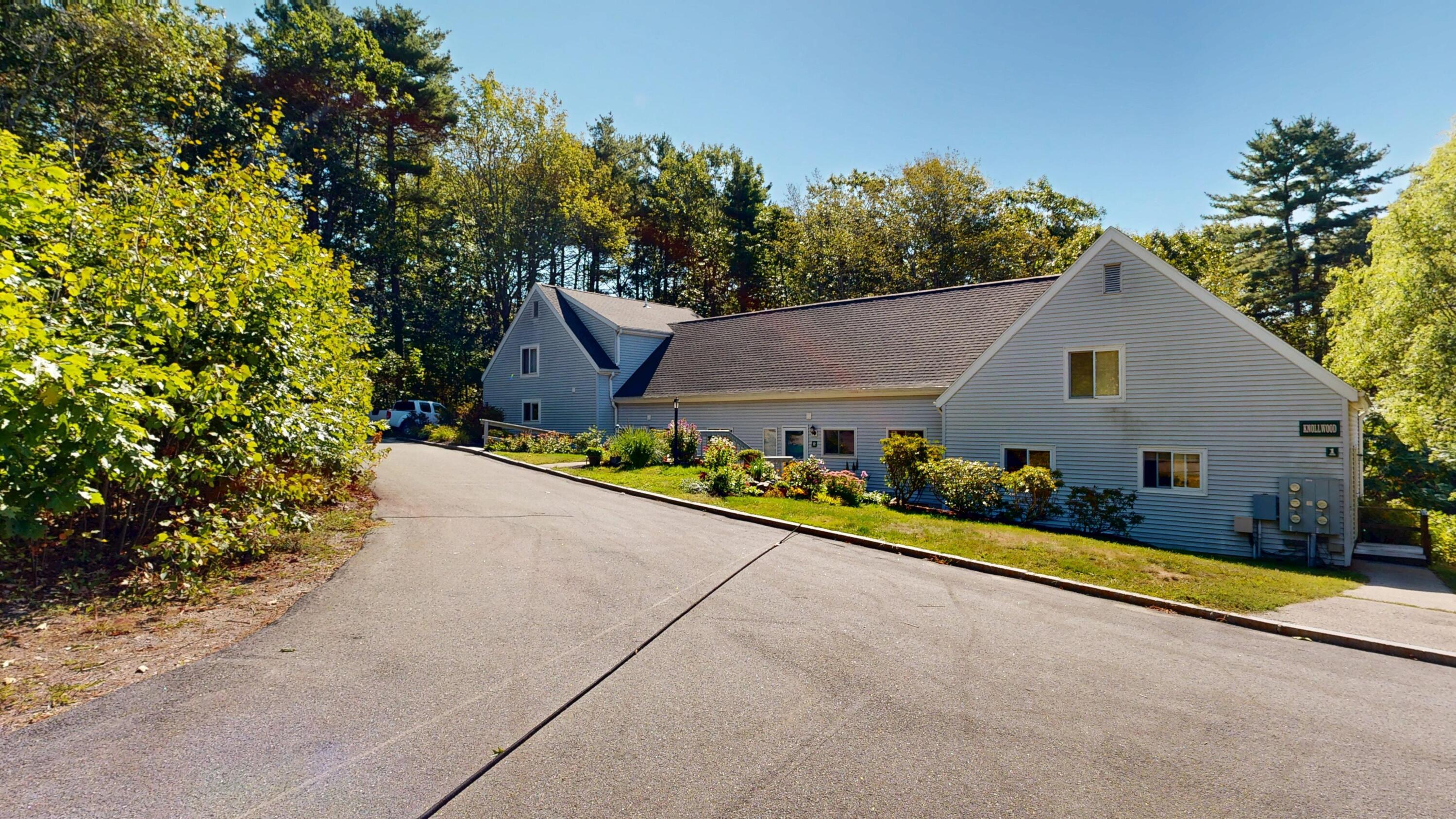 801 Us Route 1, Yorke Woods York ME 03904
