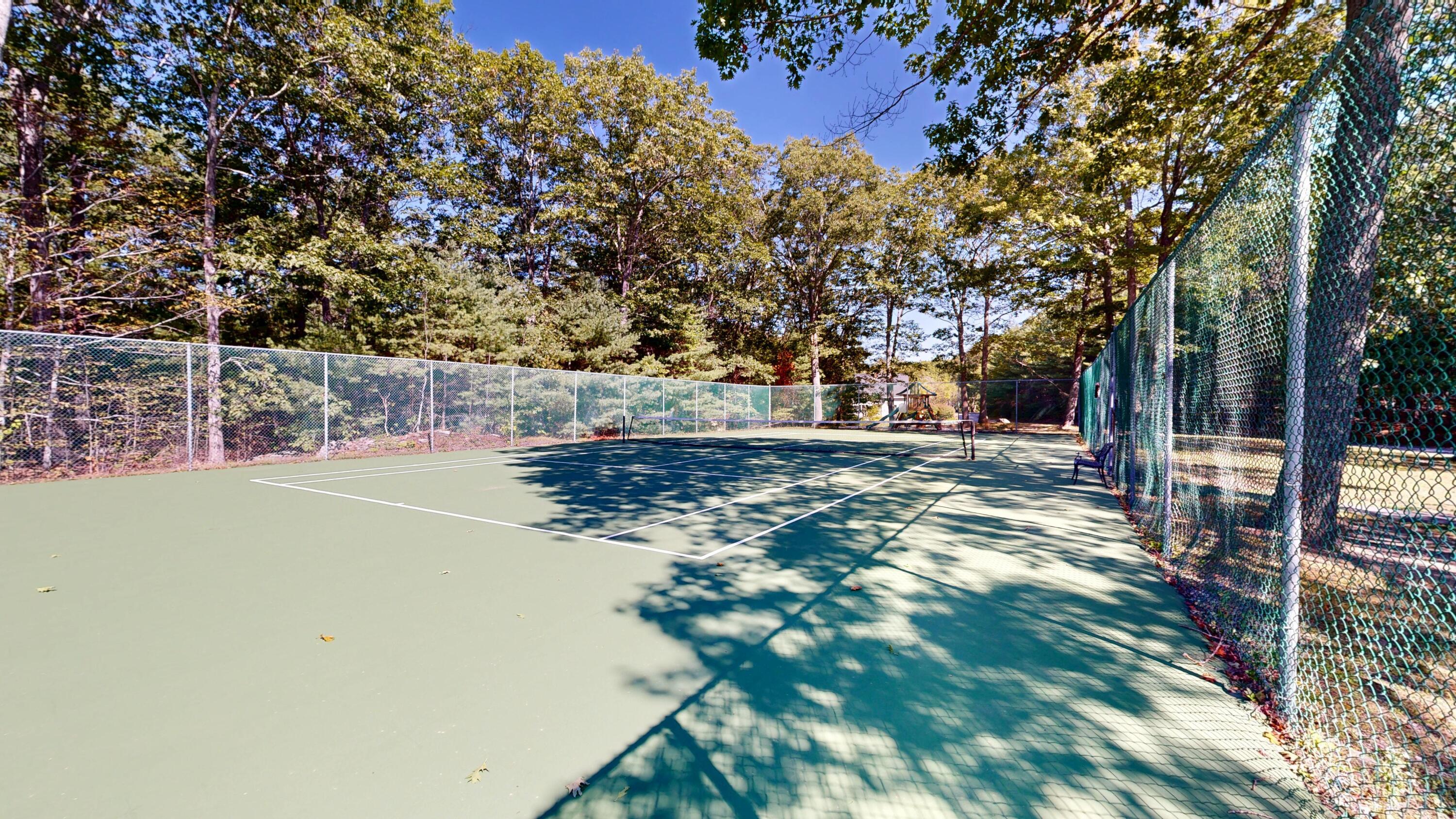 801 Us Route 1, Yorke Woods York ME 03904