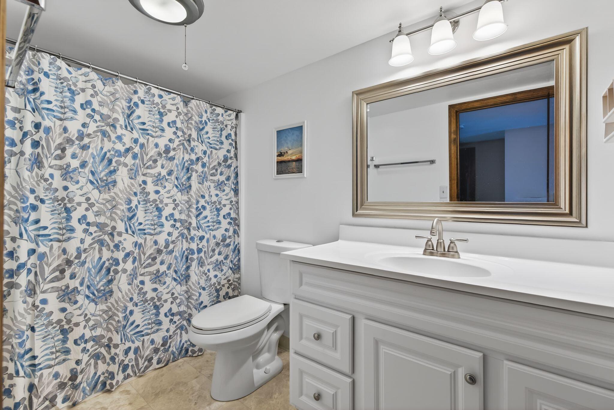1112 Roosevelt Trail Windham ME 04062