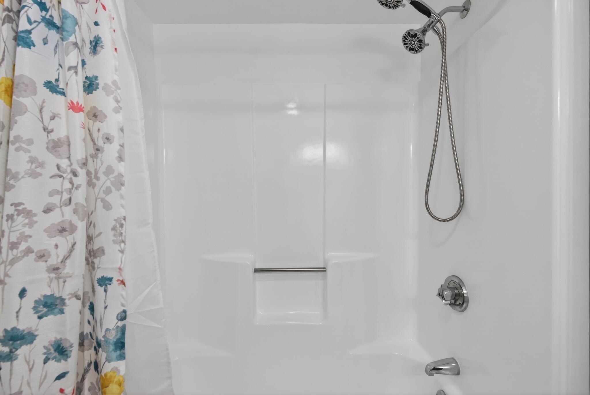 1112 Roosevelt Trail Windham ME 04062