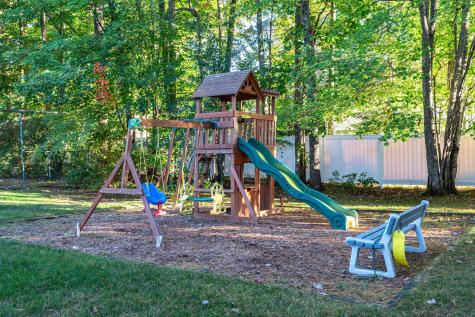 1112 Roosevelt Trail Windham ME 04062