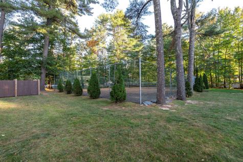 1112 Roosevelt Trail Windham ME 04062