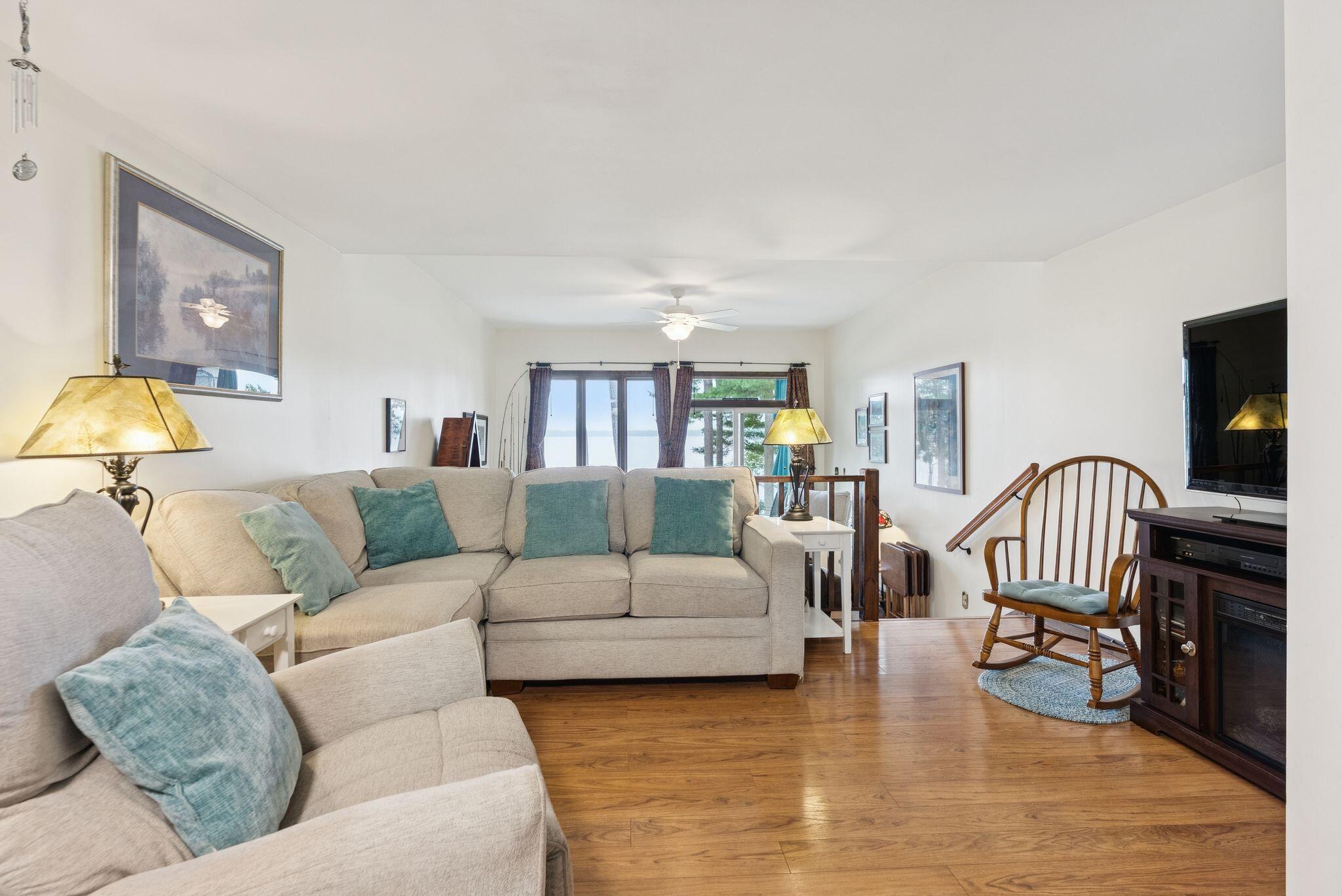 1112 Roosevelt Trail Windham ME 04062