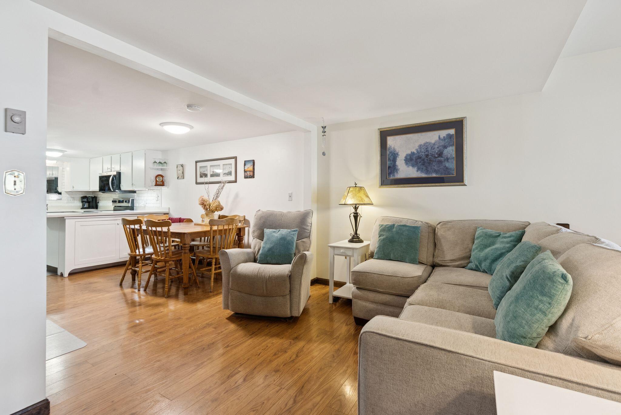 1112 Roosevelt Trail Windham ME 04062