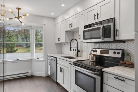 10 Cresfield Terrace Portland ME 04103