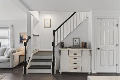 10 Cresfield Terrace Portland ME 04103