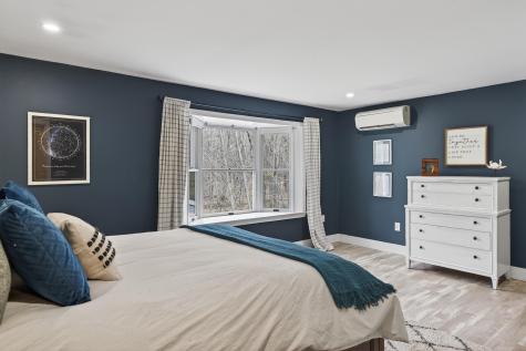 10 Cresfield Terrace Portland ME 04103
