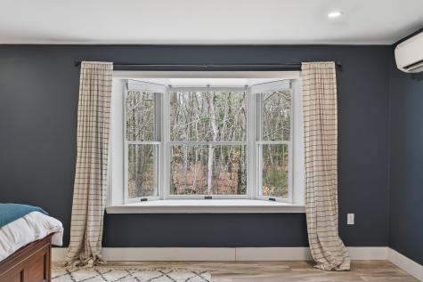 10 Cresfield Terrace Portland ME 04103