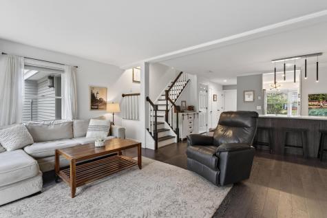 10 Cresfield Terrace Portland ME 04103