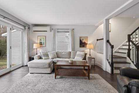 10 Cresfield Terrace Portland ME 04103
