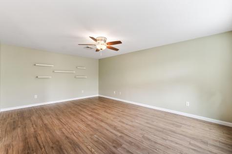 29 Ledges Court Lewiston ME 04240