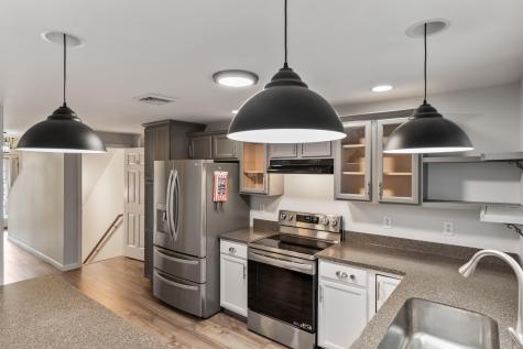 29 Ledges Court Lewiston ME 04240