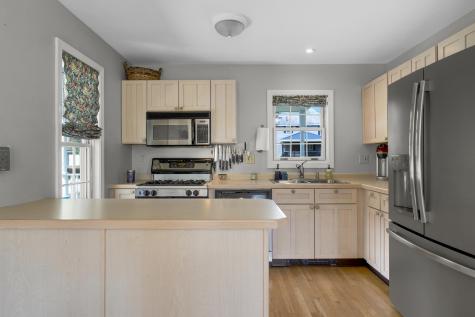 9 Crosby Lane Newry ME 04261