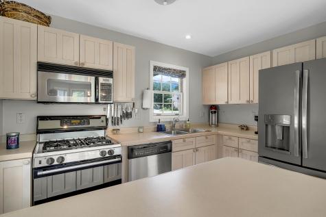 9 Crosby Lane Newry ME 04261