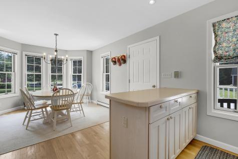 9 Crosby Lane Newry ME 04261