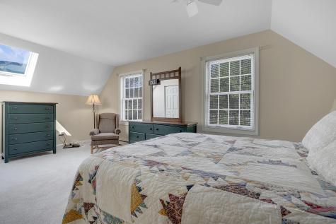 9 Crosby Lane Newry ME 04261