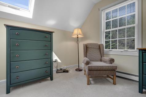 9 Crosby Lane Newry ME 04261