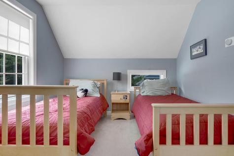 9 Crosby Lane Newry ME 04261