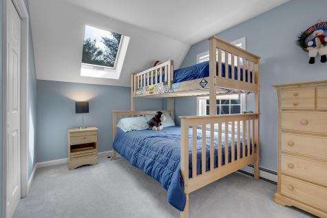 9 Crosby Lane Newry ME 04261