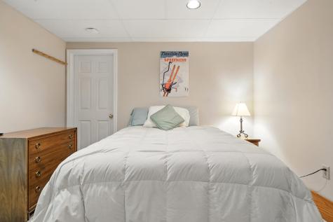 9 Crosby Lane Newry ME 04261