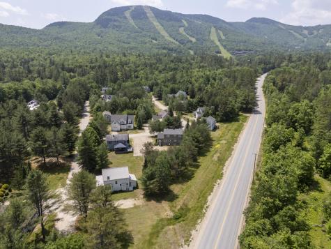 9 Crosby Lane Newry ME 04261