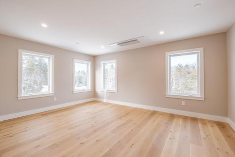 21 Fairway Commons Drive Gorham ME 04038