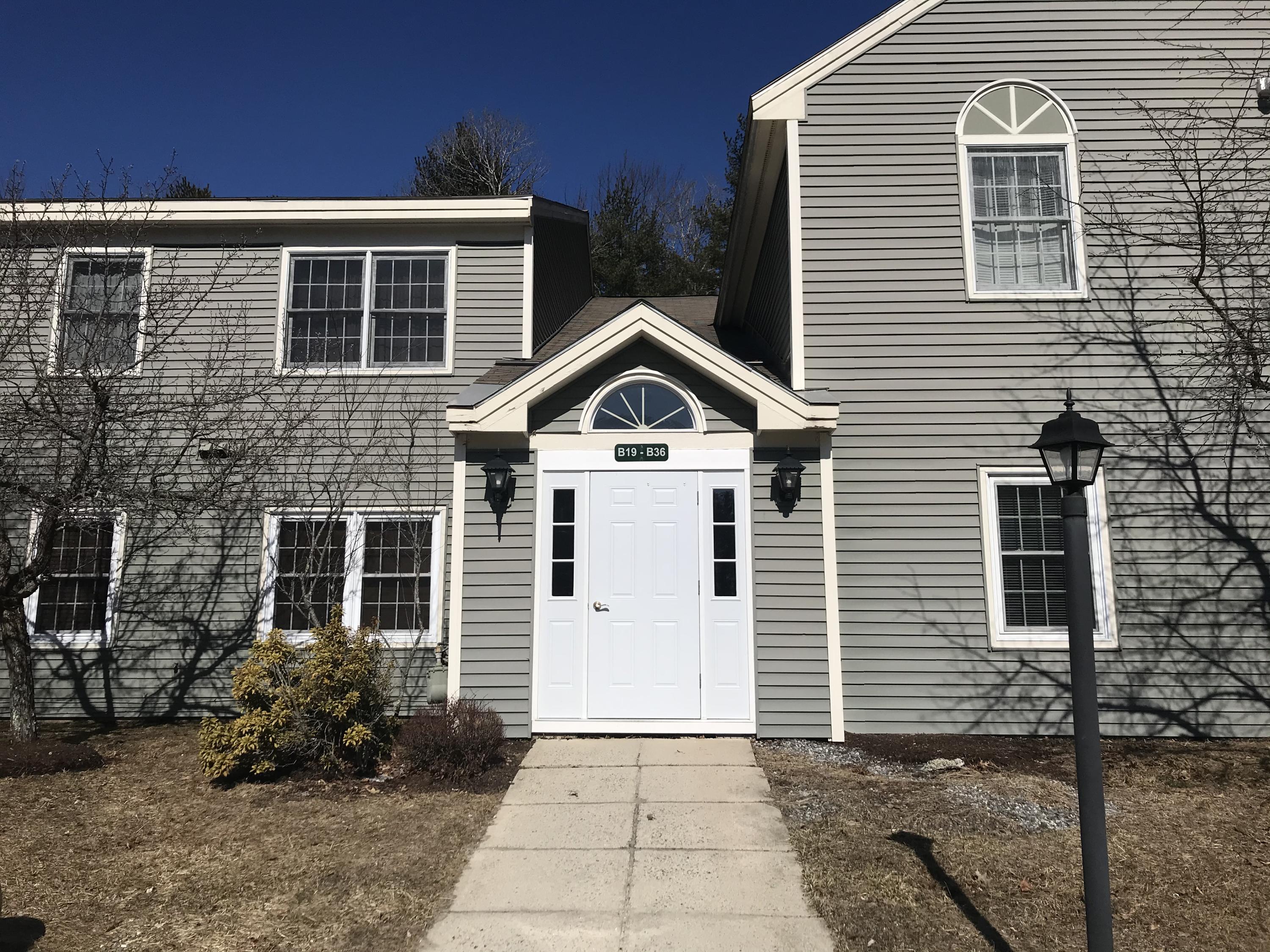 25b Somerset Freeport ME 04032