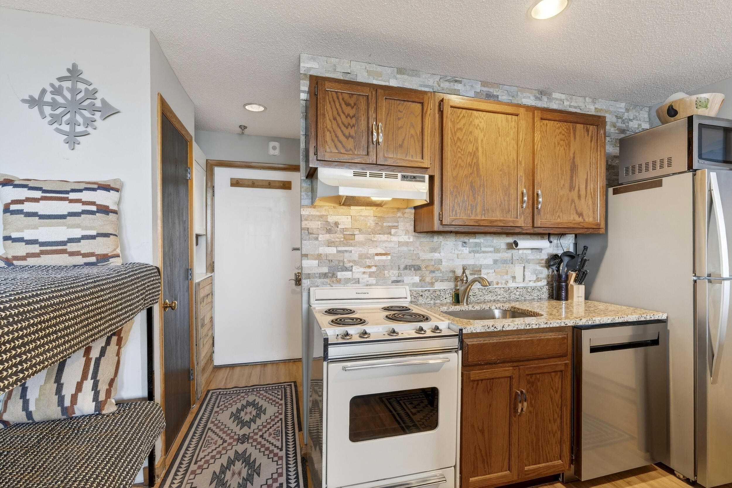 8 Cascades Drive Newry ME 04261
