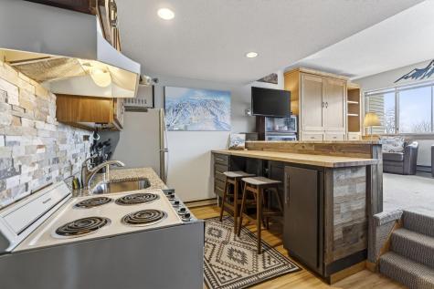 8 Cascades Drive Newry ME 04261