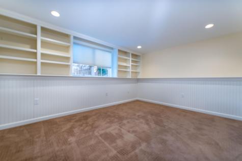 4 Iris Way Brunswick ME 04011