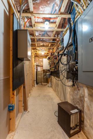 4 Iris Way Brunswick ME 04011