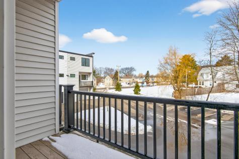 531 Westbrook Street South Portland ME 04106