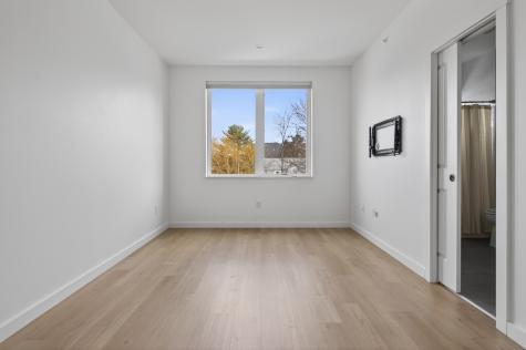 531 Westbrook Street South Portland ME 04106