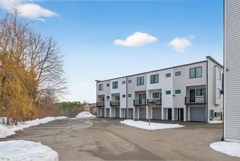 531 Westbrook Street South Portland ME 04106