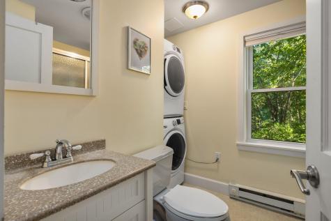 8 Water Street Kittery ME 03904